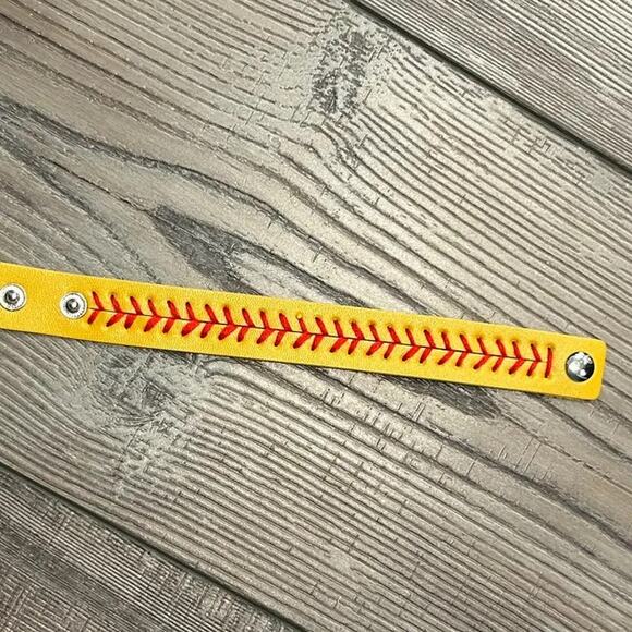 Adjustable Baseball Stitches Wrap Bracelets Yellow Red - Picture 2 of 3